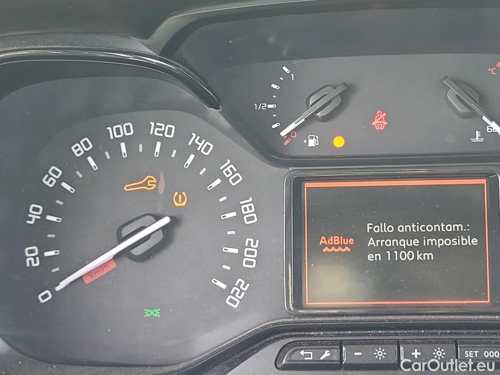  Citroen  Berlingo CITROEN  / 2018 / 5P / monovolumen compacto Talla M BlueHDi 100 100 AÑOS #65