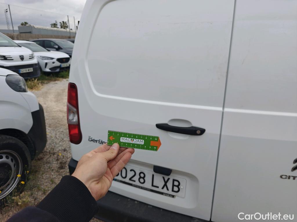  Citroen  Berlingo CITROEN  / 2018 / 3P / furgón derivado de turismo Talla M BlueHDi 100 CONTROL (AC2) #70
