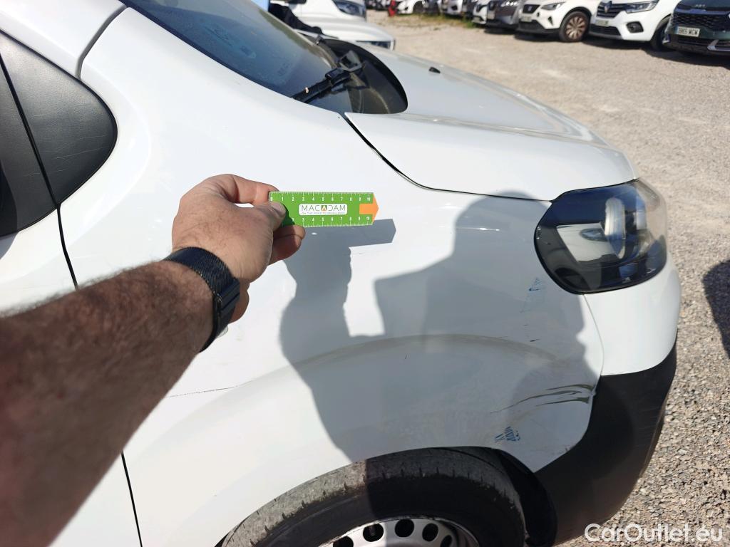  Opel  Vivaro OPEL  / 2019 / 4P / furgón 1.5 BlueHDi 74kW (100CV) M Std #24