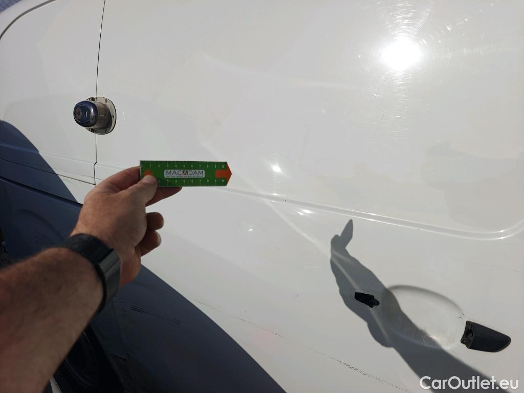  Opel  Vivaro OPEL  / 2019 / 4P / furgón 1.5 BlueHDi 74kW (100CV) M Std #9