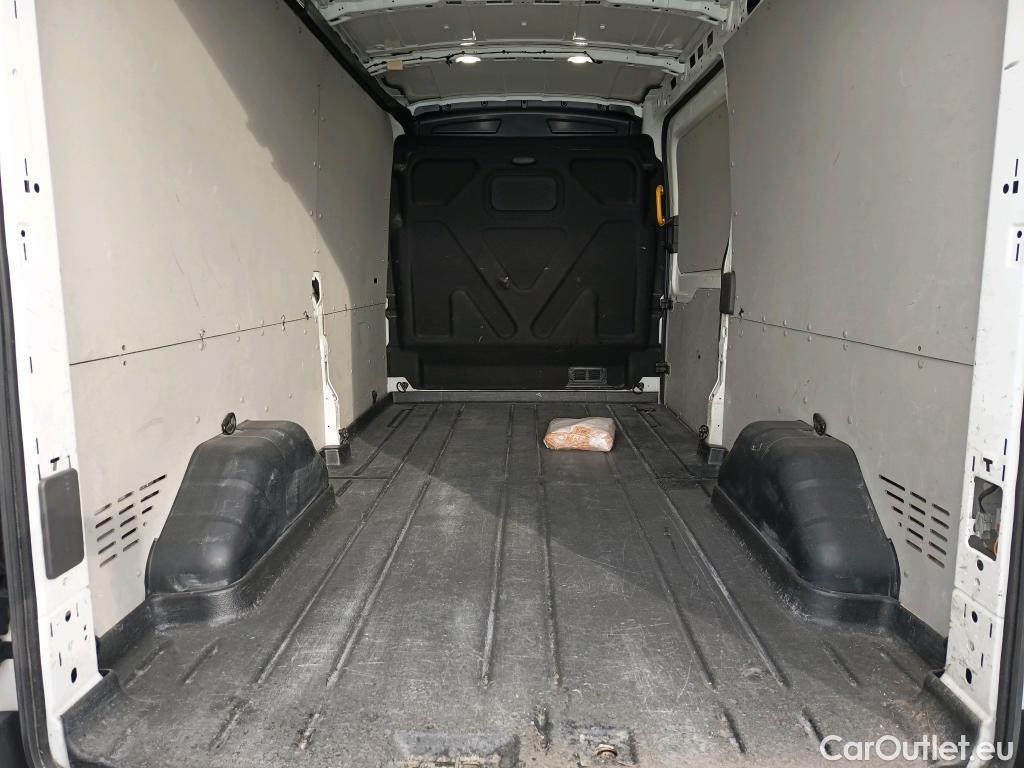  Ford  Transit FORD  / 2013 / 4P / furgón 350 96kW L3H2 Van Trend FWD MHEV #68
