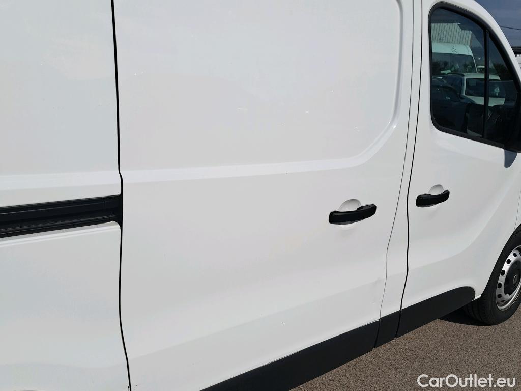  Nissan  NV300 NISSAN  / 2016 / 4P / furgón 2.0dCi 88kW (120CV) L1H1 1T Optima #16