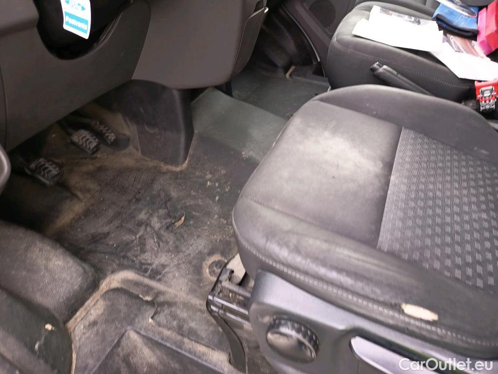  Ford  Transit FORD  / 2013 / 4P / furgón 350 96kW L3H2 Van Trend FWD MHEV #40