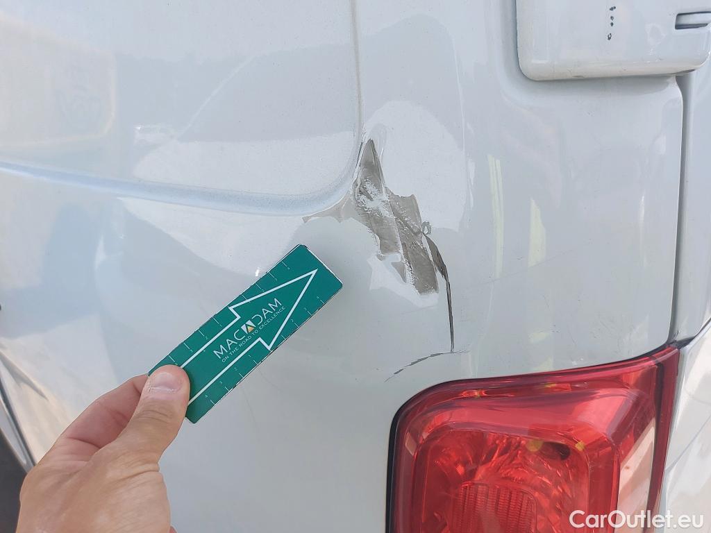  Opel  Vivaro OPEL  / 2019 / 4P / furgón 1.5 BlueHDi 74kW (100CV) M Std #19
