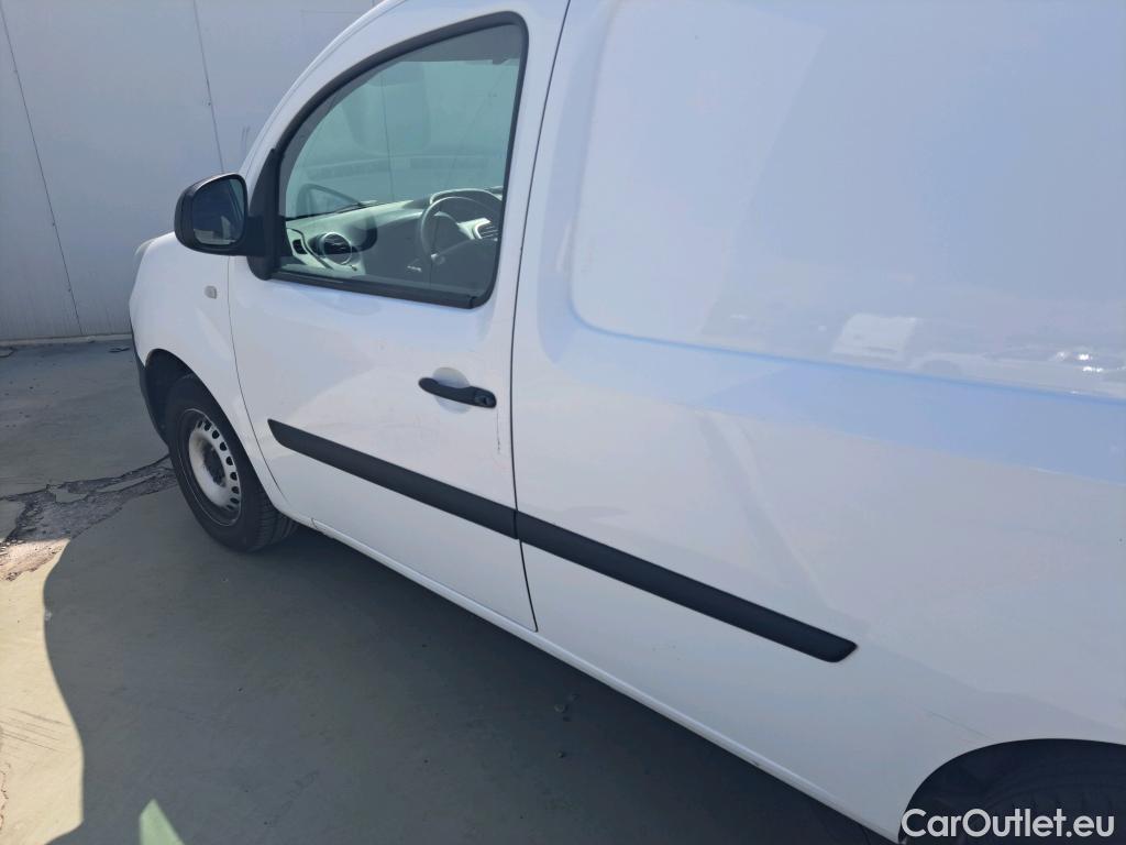  Renault  Kangoo RENAULT  Furgón/2013/3P/furgón derivado de turismo Profesional dCi 55 kW (75 CV) #33