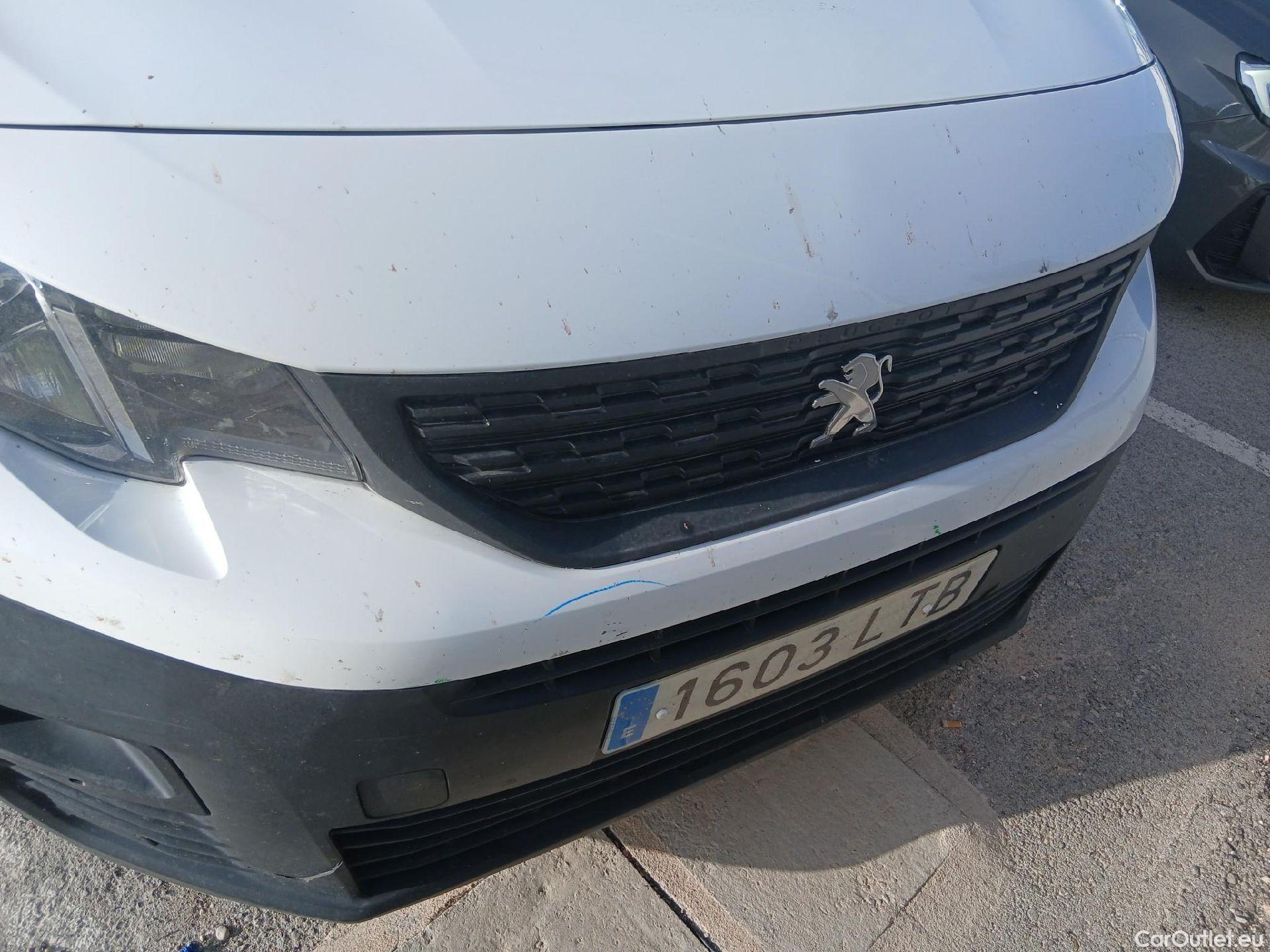 Peugeot  Partner PEUGEOT  / 2018 / 4P / furgón derivado de turismo Premium Standard 600kg BlueHDi 73kW (AC) #12
