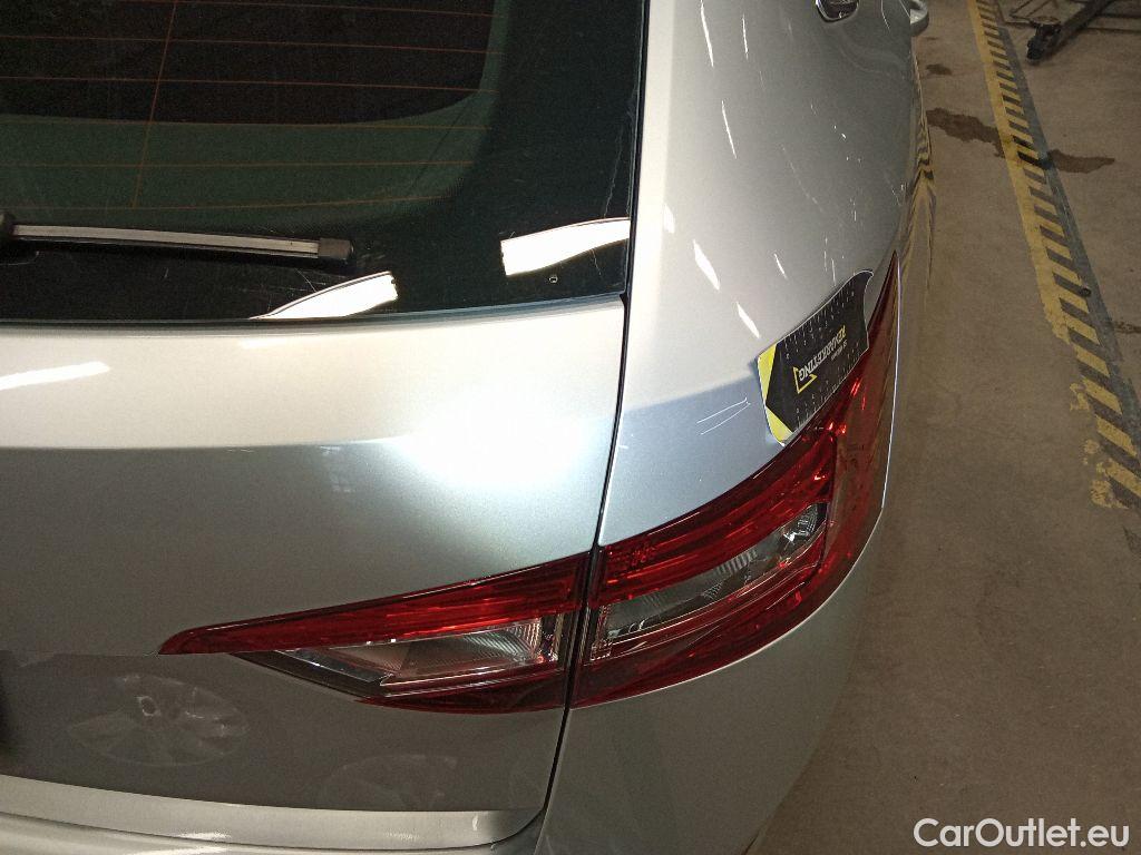  Skoda  Superb Sup.Combi TSI 150 Ambition Aut #4