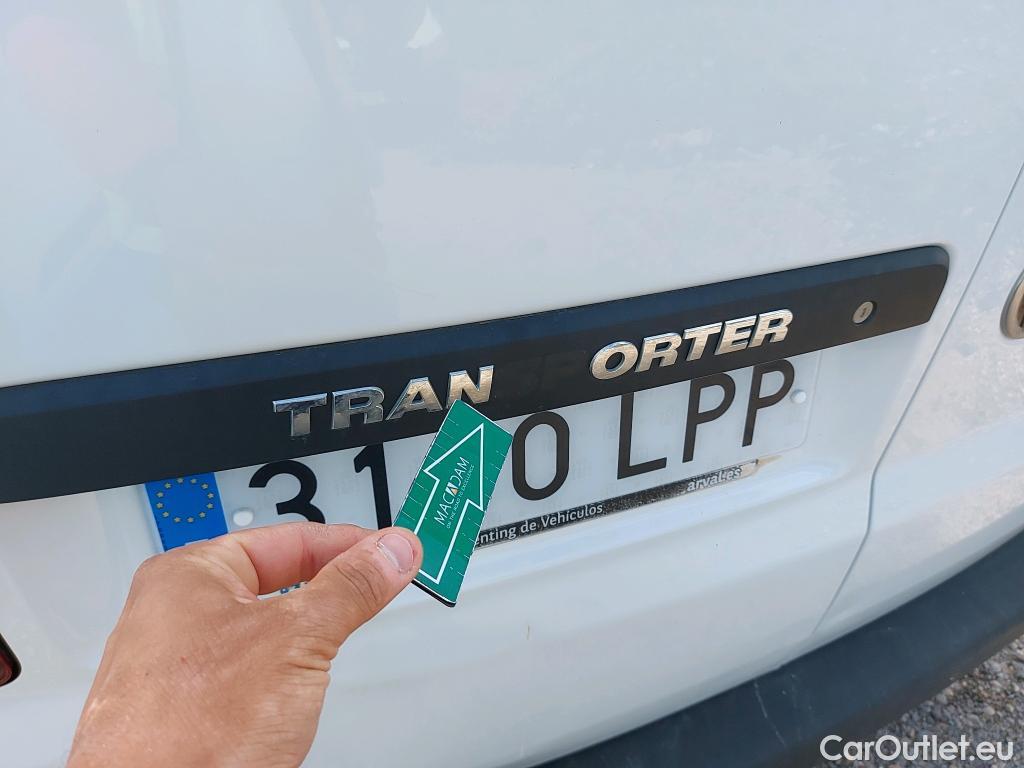  Volkswagen  Transporter VOLKSWAGEN  Furgón Corto TN 2.0 TDI 4MO 150 CV #25