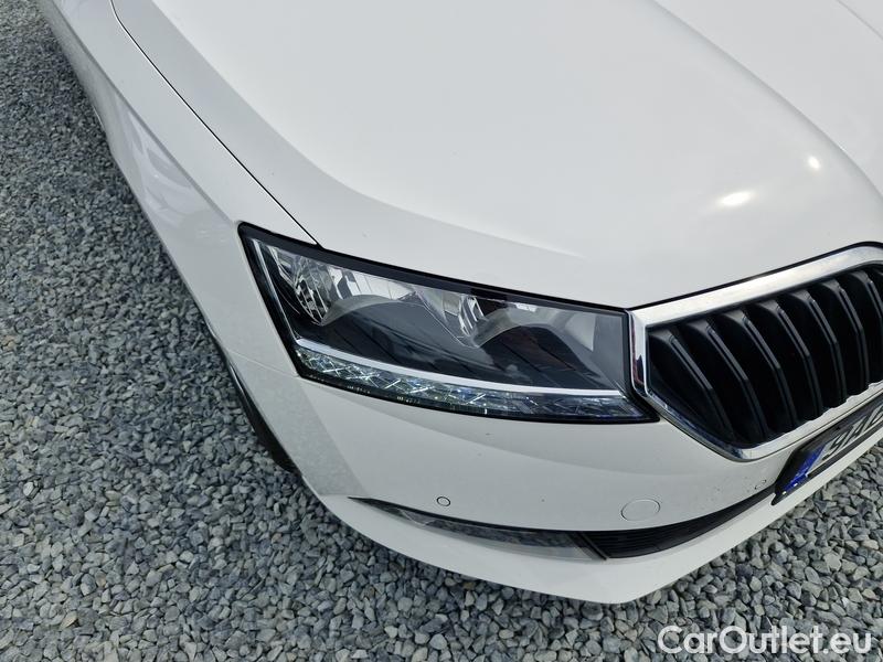  Skoda  Fabia  Combi (2015) Com.1.0TSI 70 Ambition AT #20