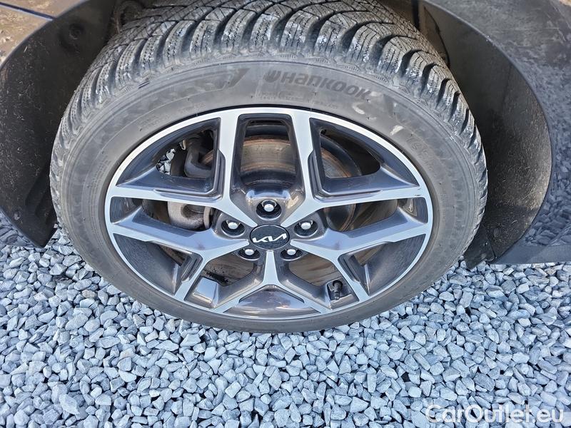 KIA  Cee'd Ceed  (CD) (2018->) Ceed SW 1.5 T-GDI 118 Top AT #21