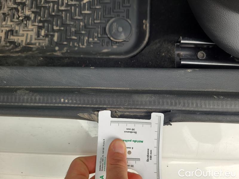  Skoda  Fabia  Combi (2015) Com.1.0TSI 70 Ambition 5d #6