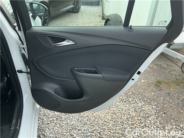  Opel  Astra ST 1.5CDTi 77 Edition 5d #16