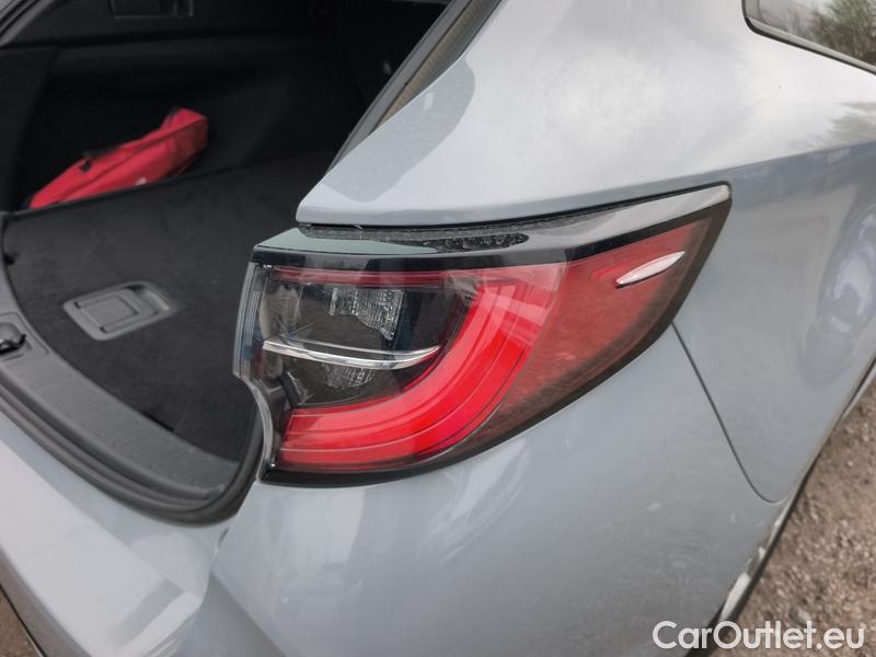  Toyota  Corolla  TouringSports (E21) (2019)  TS 2.0Hyb.Com.T.S.T.AT #21