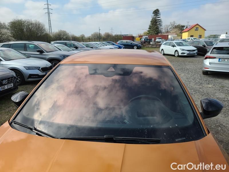  Skoda  Octavia  Lim. (NX3)(2020) Oct.2.0 TSI 140 Sportl 4x4 AT #1