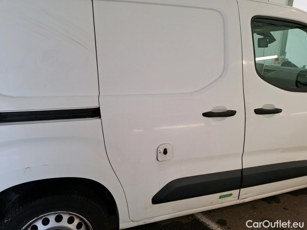  Citroen  Berlingo  Fourgon Driver M 1000 1.5 BlueHDi 100CV BVM5 E6dT #40