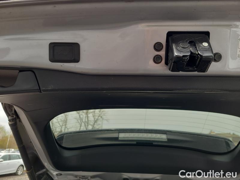  Toyota  RAV4  (2013)  2.5 Hyb Selection 4WD AT #8