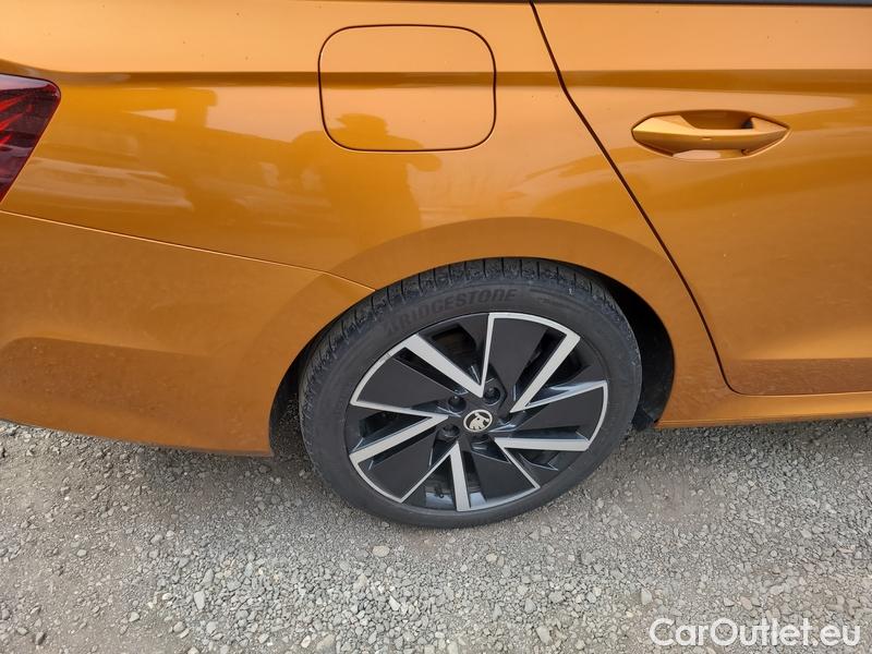 Skoda  Octavia  Combi  (5E5)(03.2017->) Oct.C.1.5eTEC 110 Sportline AT #9