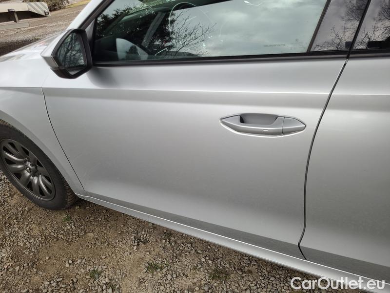  Skoda  Octavia  Combi (NX3)(2020) Oct.C.2.0TDI 110 4x4 Ambit AT #5