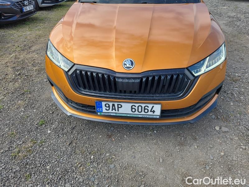  Skoda  Octavia  Lim. (NX3)(2020) Oct.2.0 TSI 140 Sportl 4x4 AT #2