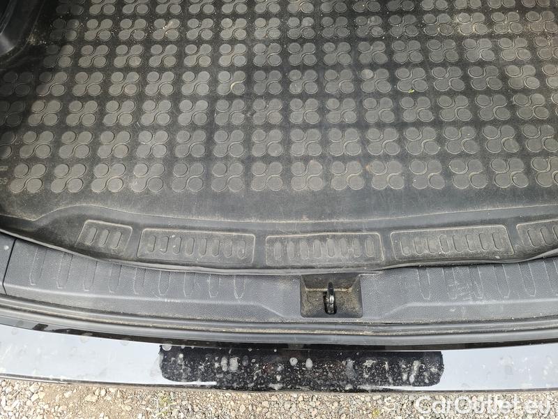  Toyota  RAV4  (2013)  2.5 Hyb Selection 4WD AT #9