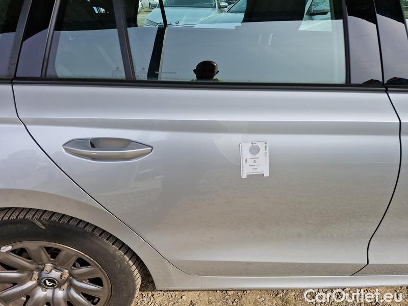 Skoda  Octavia  Combi (NX3)(2020) Oct.C.2.0TDI 110 4x4 Ambit AT #9