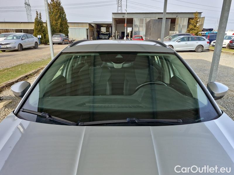  Skoda  Octavia  Combi (NX3)(2020) Oct.C.2.0TDI 110 4x4 Ambit AT #1