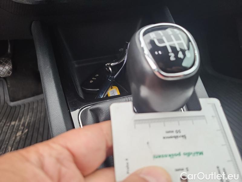  Skoda  Octavia  Lim. (NX3)(2020)  2.0TDI 85 Style 5d #8