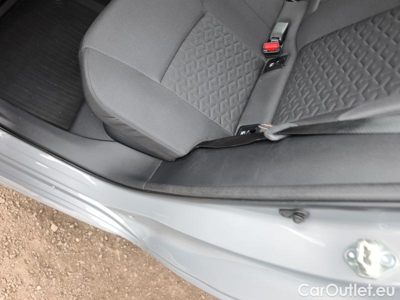  Toyota  Corolla  TouringSports (E21) (2019)  TS 2.0Hyb.Com.T.S.T.AT #10