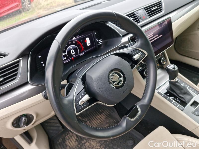  Skoda  Superb  Combi (3T5)(2010) Sup.C.FL2.0TDI 110 Style AT #6