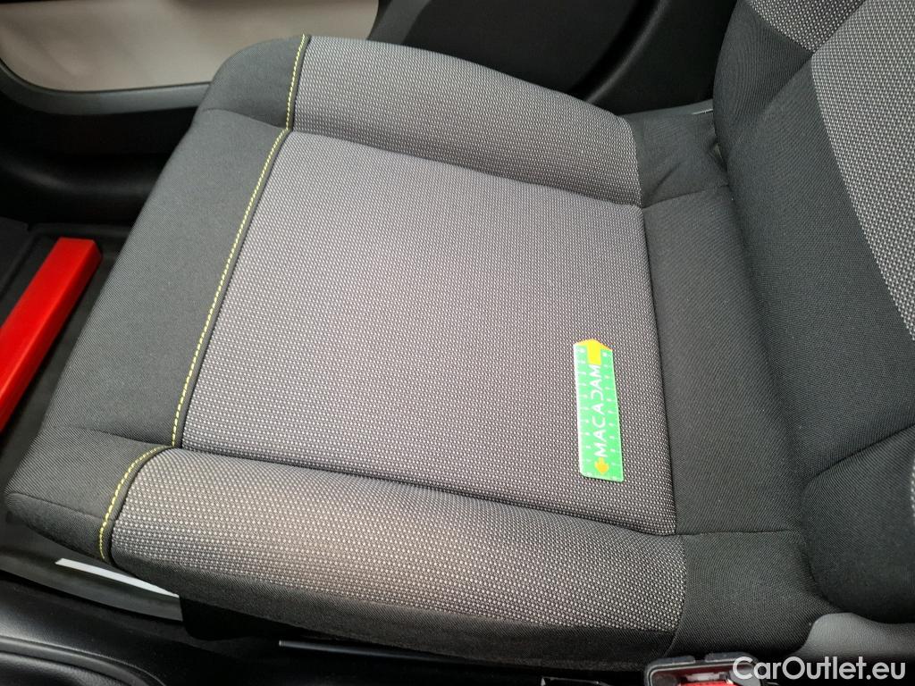  Citroen  C3  Société Feel 1.5 BlueHDI 100CV BVM5 E6dT #3