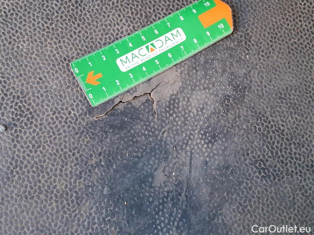  Mercedes  Sprinter MERCEDES-BENZ  VU 4p Fourgon 314 CDI Emp 3665 3.5T #37