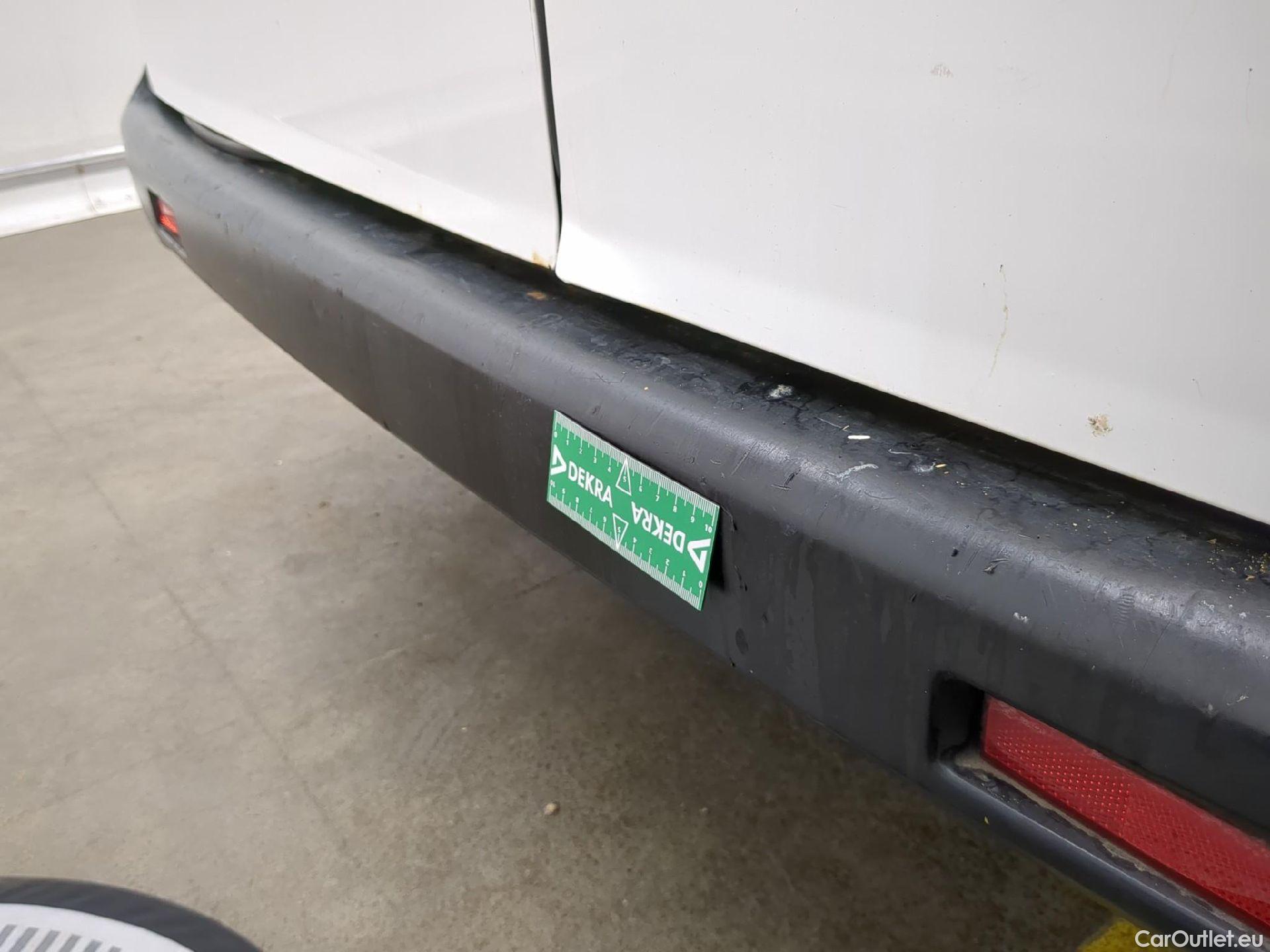  Nissan  NV200 NISSAN  VU 4p Fourgon 1,5L dCi 90ch Business #19