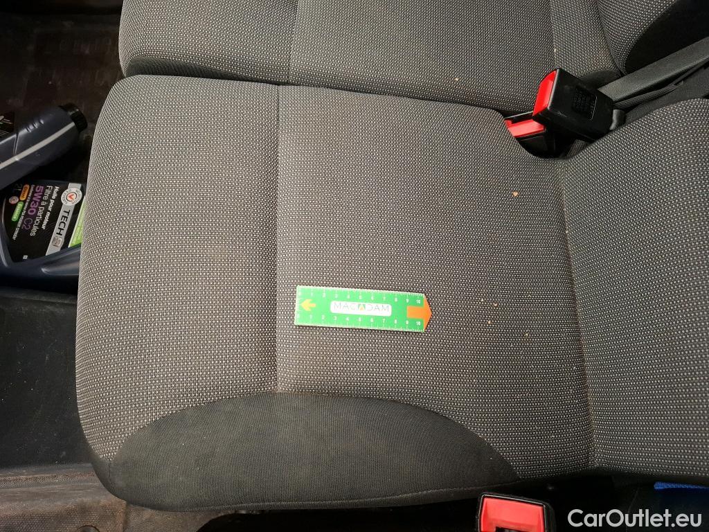  Peugeot  Partner  Premium L1 1.2 PureTech 110CV BVM6 E6d #47