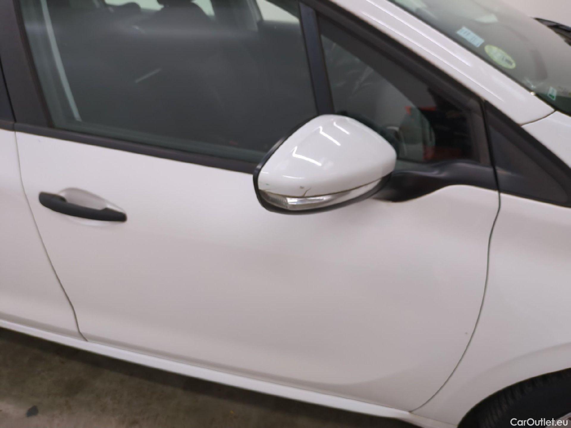  Peugeot  208  Affaire Premium 1.6 HDi 75CV BVM5 E6 #6