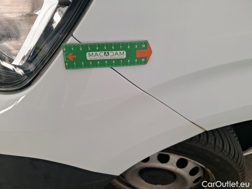  Peugeot  Partner  Premium L1 1.2 PureTech 110CV BVM6 E6d #40