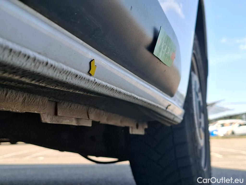 Opel  Vivaro OPEL  / 2019 / 4P / Fourgon tôlé 1.5 Diesel 120 L2 PACK BUSINESS #12