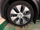  Tesla  Model Y  Long-Range AWD #14