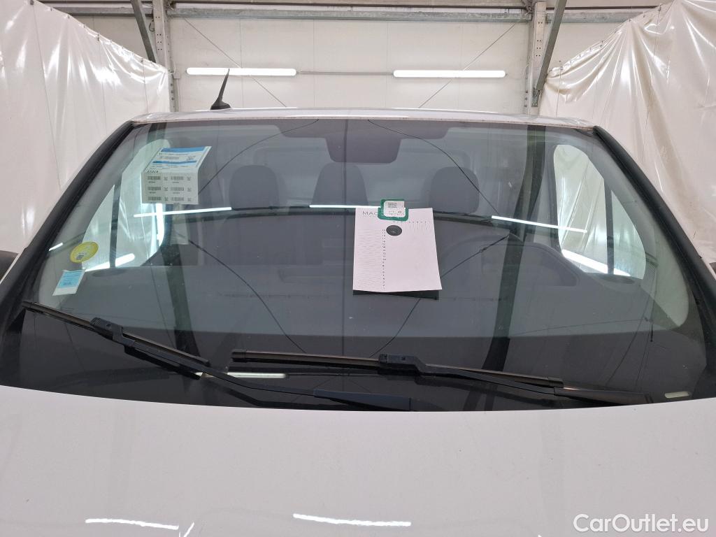  Renault  Trafic RENAULT  / 2021 / 4P / Fourgon tôlé FG GCF L1H1 2T8 Blue dCi 150 #24
