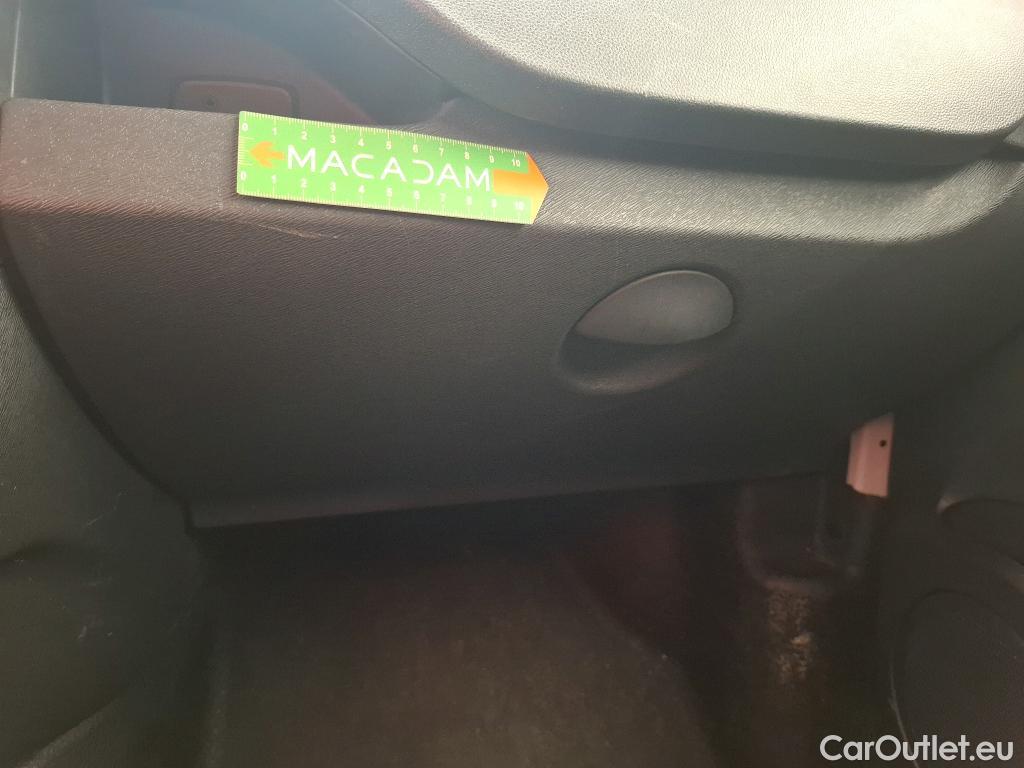  Renault  Kangoo  II Express Extra (Série Spéciale) 1.5 dCi 80CV BVM6 E6dT #49