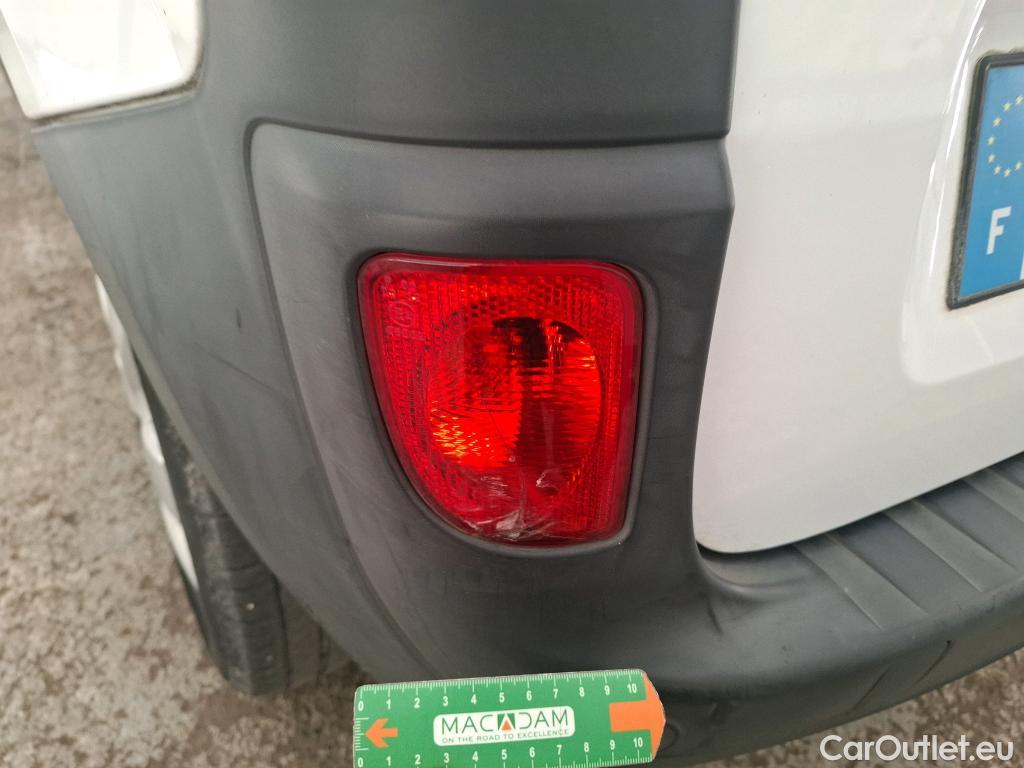  Renault  Kangoo  II Express Extra (Série Spéciale) 1.5 dCi 80CV BVM6 E6dT #11