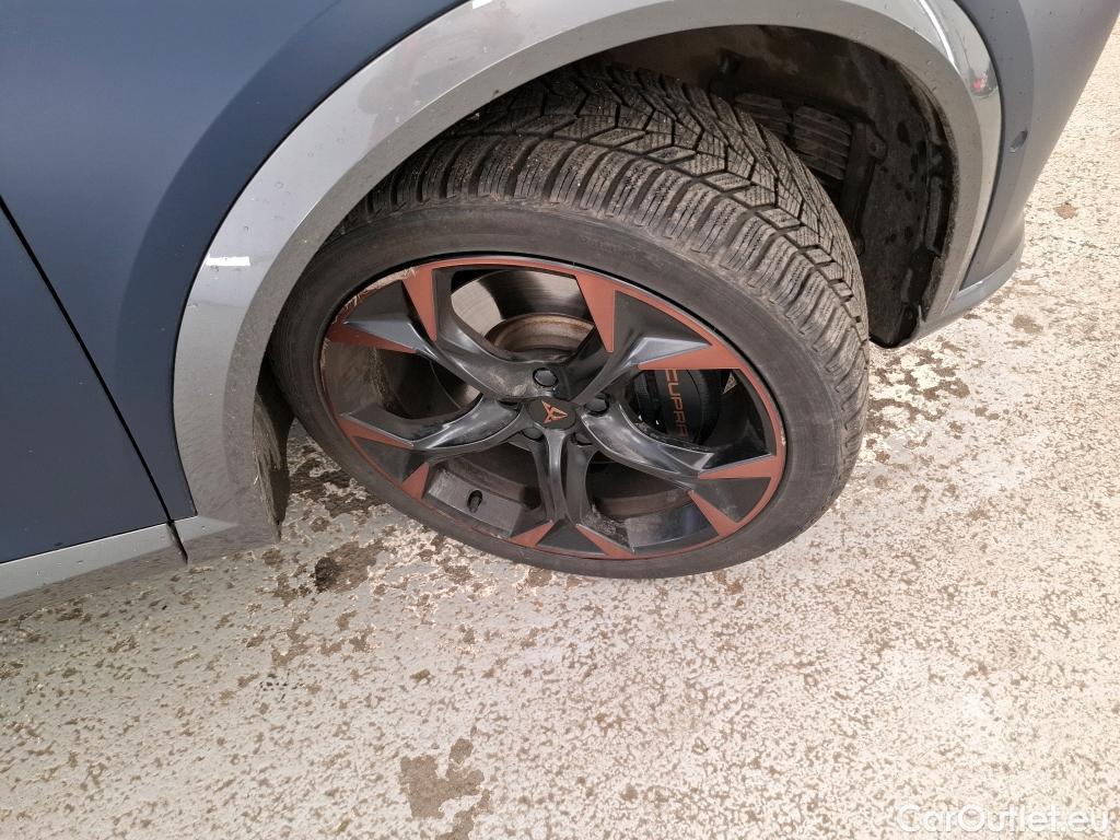  Cupra  Formentor CUPRA  / 2020 / 5P / SUV 1.4 e-HYBRID 245ch DSG6 VZ #6