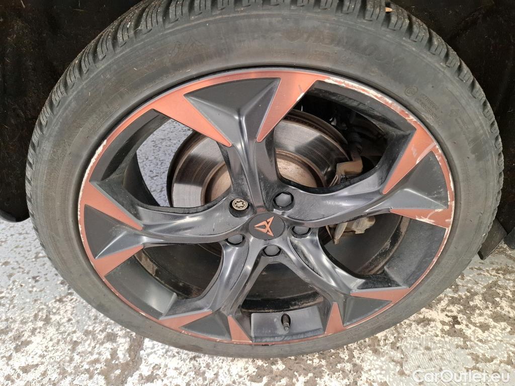  Cupra  Formentor CUPRA  / 2020 / 5P / SUV 1.4 e-HYBRID 245ch DSG6 VZ #2
