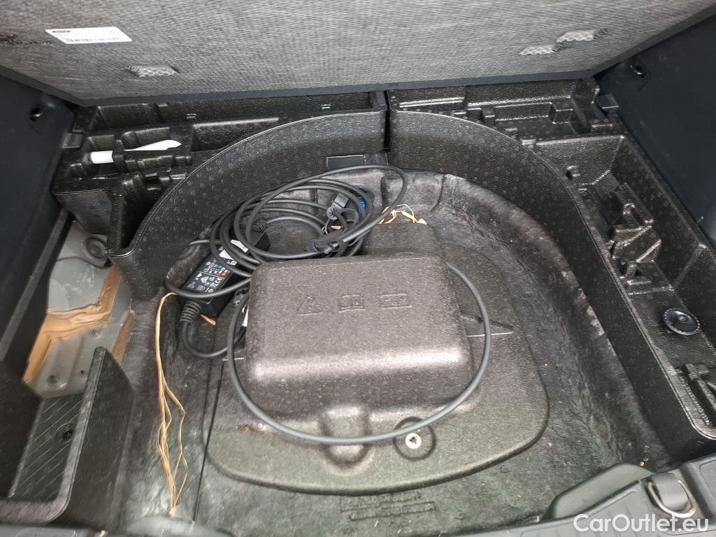  Ford  Kuga FORD  / 2019 / 5P / SUV 2.5 Dur 225 hybrid PHEV Pshift Titanium #79