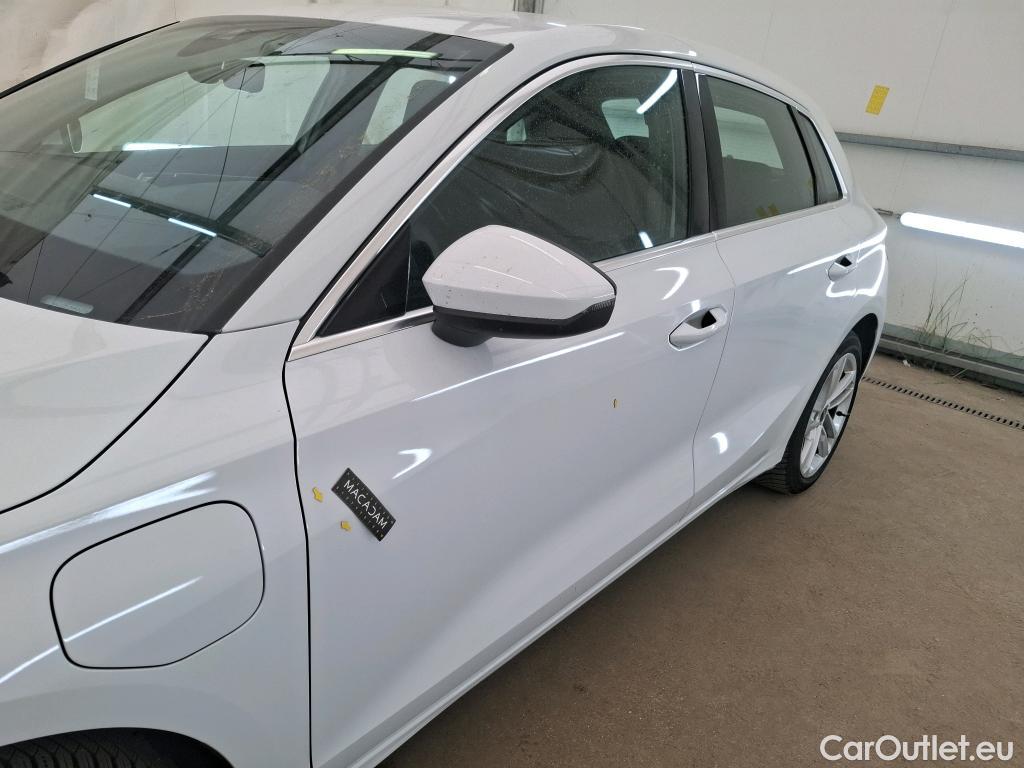  Audi  A3 AUDI  Sportback / 2020 / 5P / Berline 40 TFSI e 204 S Tronic Business Line #33