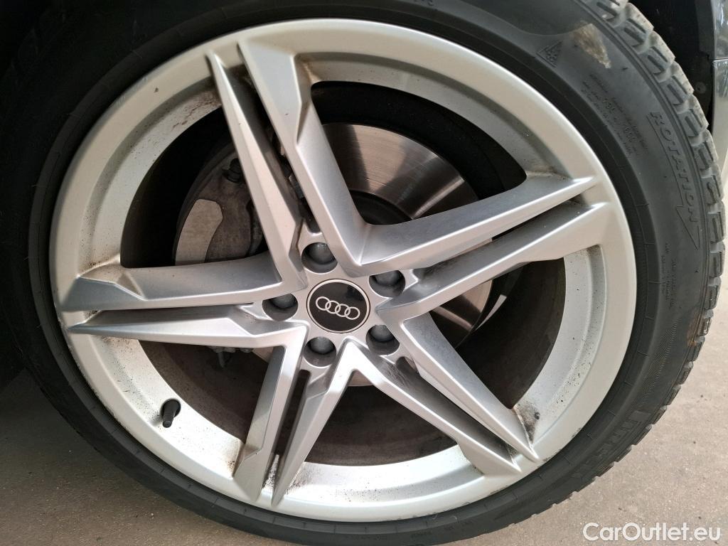  Audi  A5 Sportback AUDI  / 2019 / 5P / Berline 40 TDI 204 S TRONIC 7 S LINE SB #12