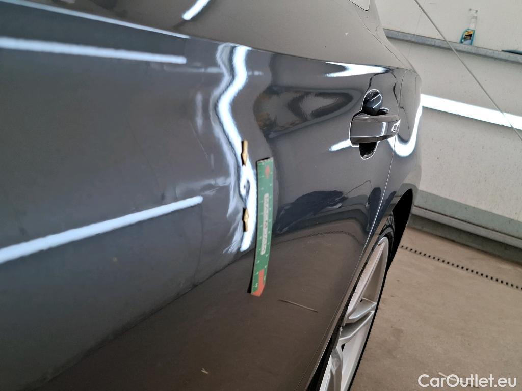  Audi  A5 Sportback AUDI  / 2019 / 5P / Berline 40 TDI 204 S TRONIC 7 S LINE SB #19