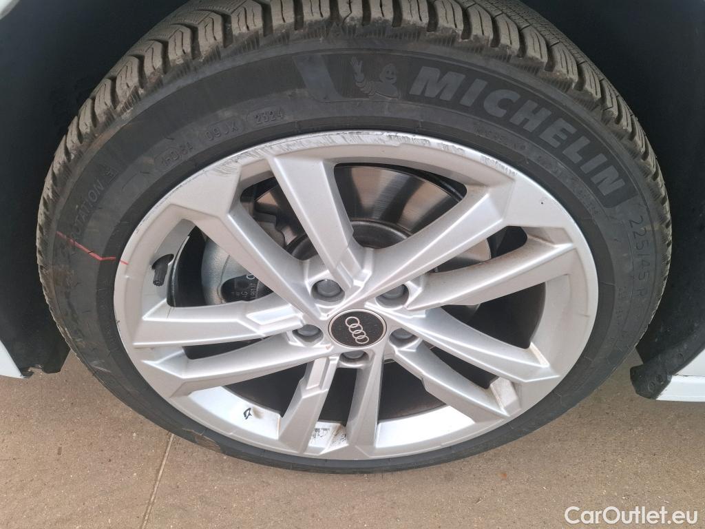  Audi  A3 AUDI  Sportback / 2020 / 5P / Berline 40 TFSI e 204 S Tronic Business Line #8