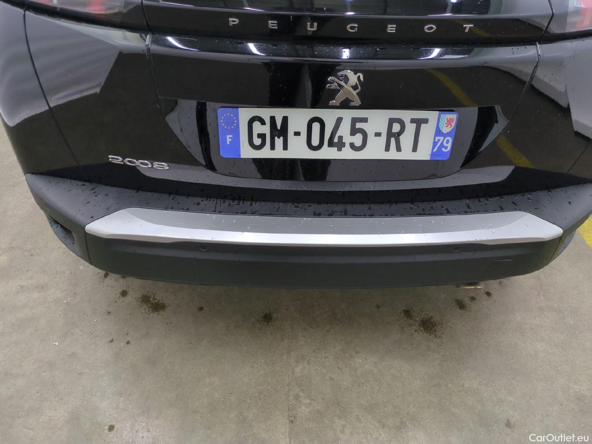  Peugeot  2008  Allure 1.5 HDi 130CV BVA8 E6d #40