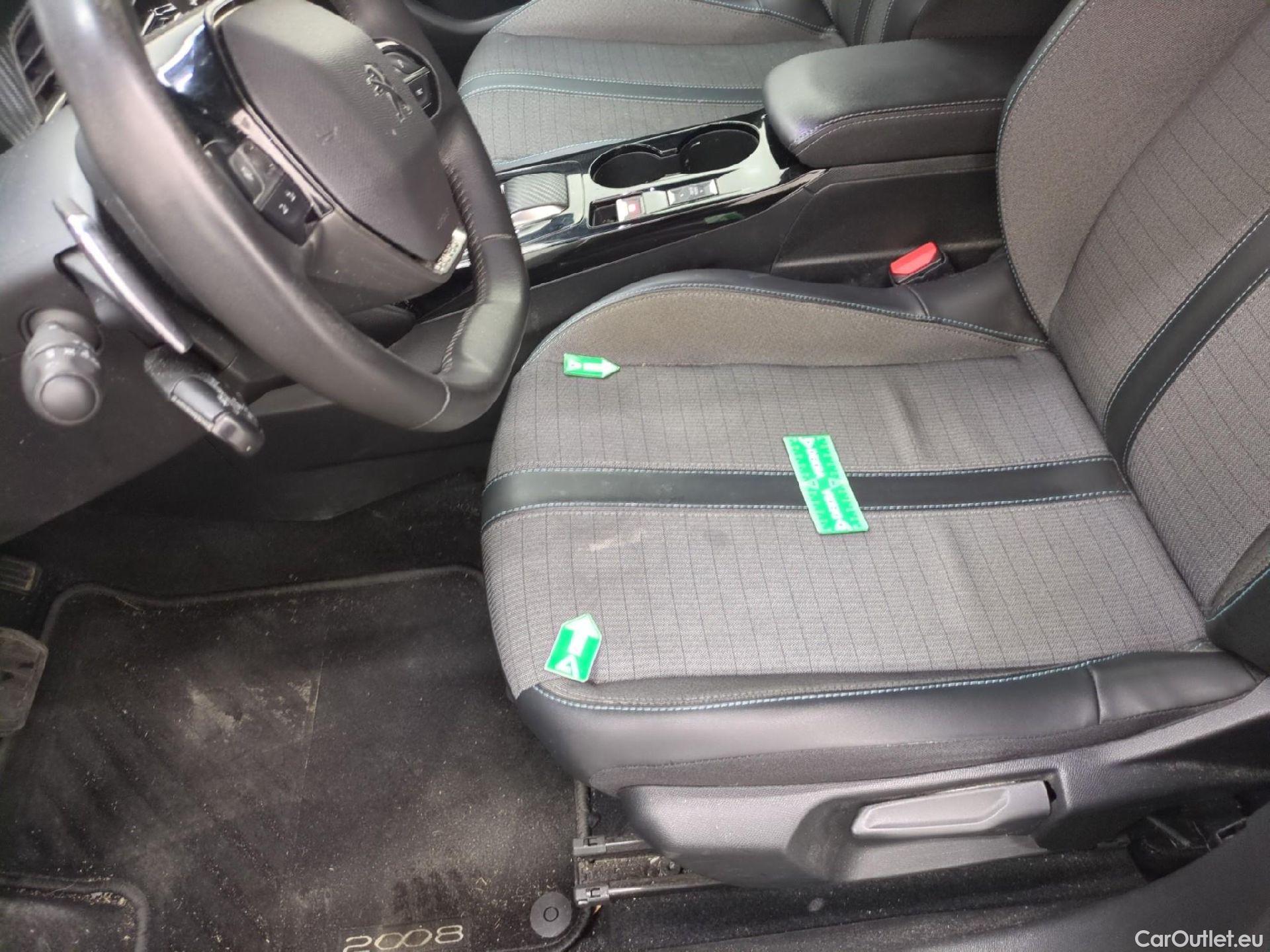  Peugeot  2008  Allure 1.5 HDi 130CV BVA8 E6d #14