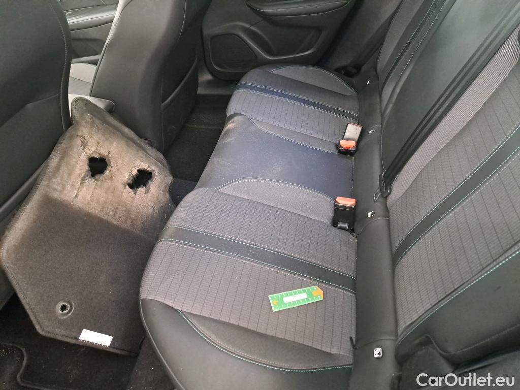  Peugeot  2008  Allure Business 1.2 PureTech 100CV BVM6 E6d #25